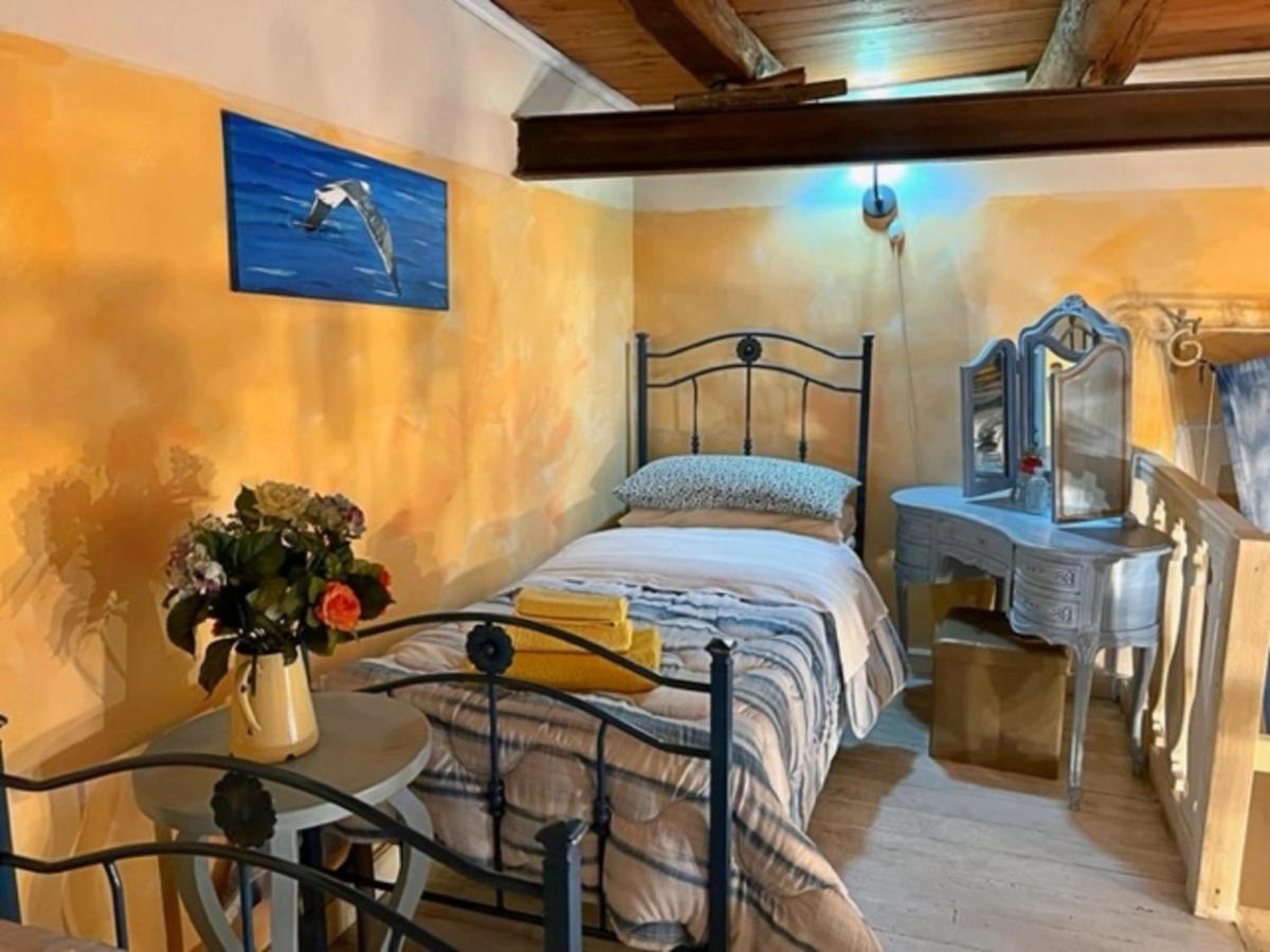 Casa Ra Bella Mbriana Apartment Napoli Ngoại thất bức ảnh